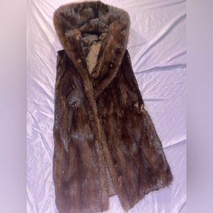 Genuine beaver fur vest with hood